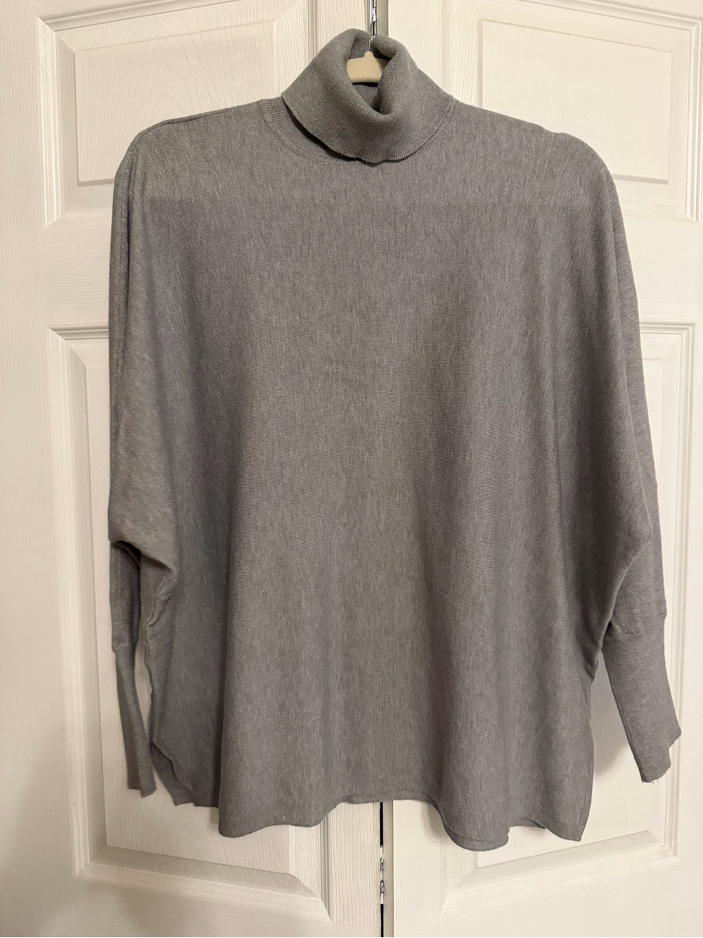 Alfani Gray Turtleneck, Petite Medium, Good Condition